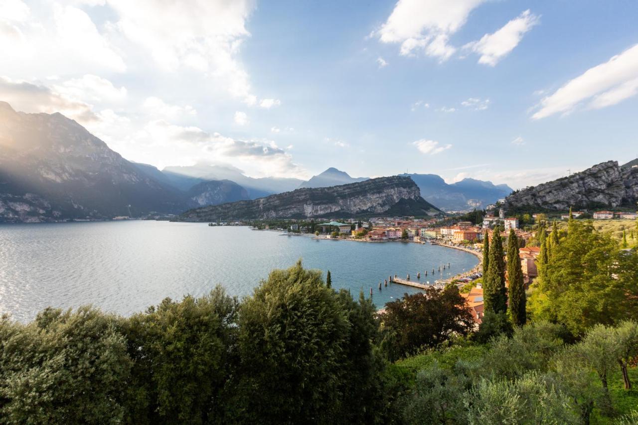 Vistalago Torbole Torbole Sul Garda Bagian luar foto