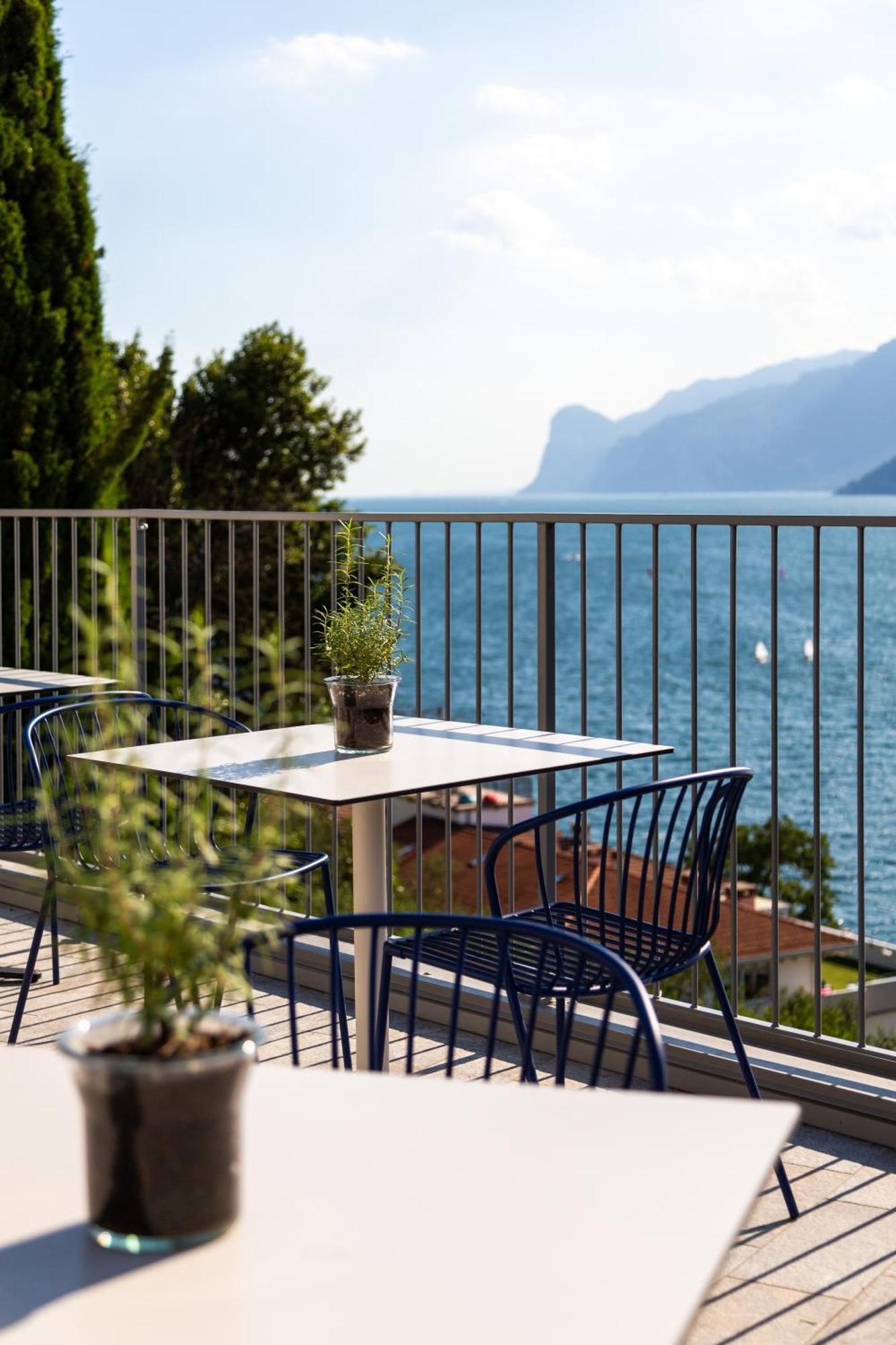 Vistalago Torbole Torbole Sul Garda Bagian luar foto